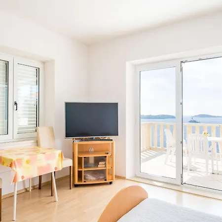 Marnic Blue Chill- Comfort With Balcony S4 * מליני