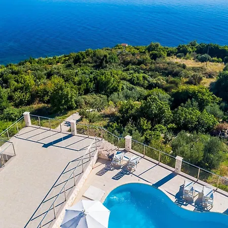 Marnic Blue Chill- Comfort With Balcony S4 דירה