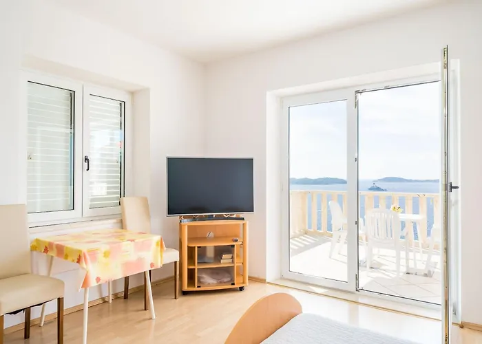 Marnic Blue Chill- Comfort With Balcony S4 * Mlini